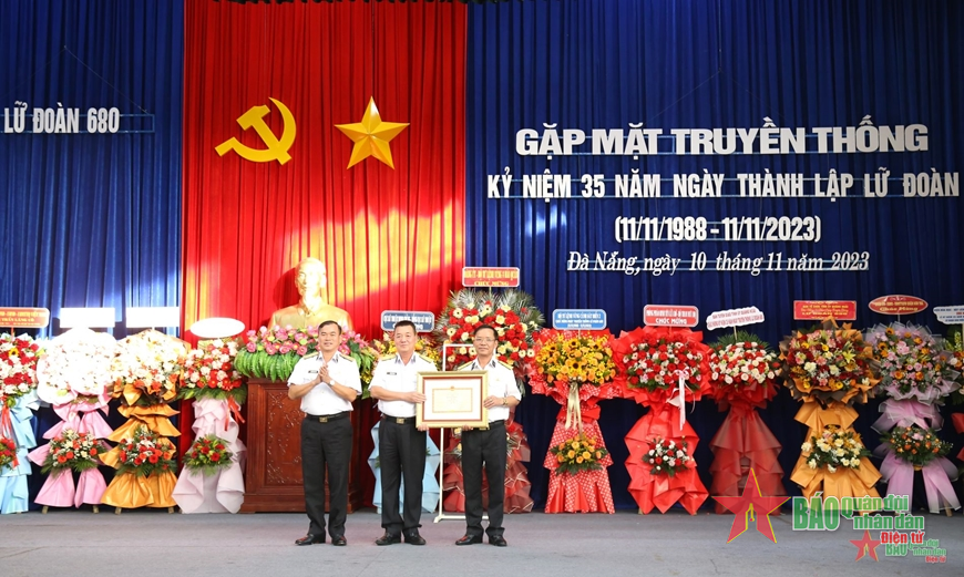 Lữ đoàn 680 gặp mặt truyền thống kỷ niệm 35 năm Ngày thành lập 